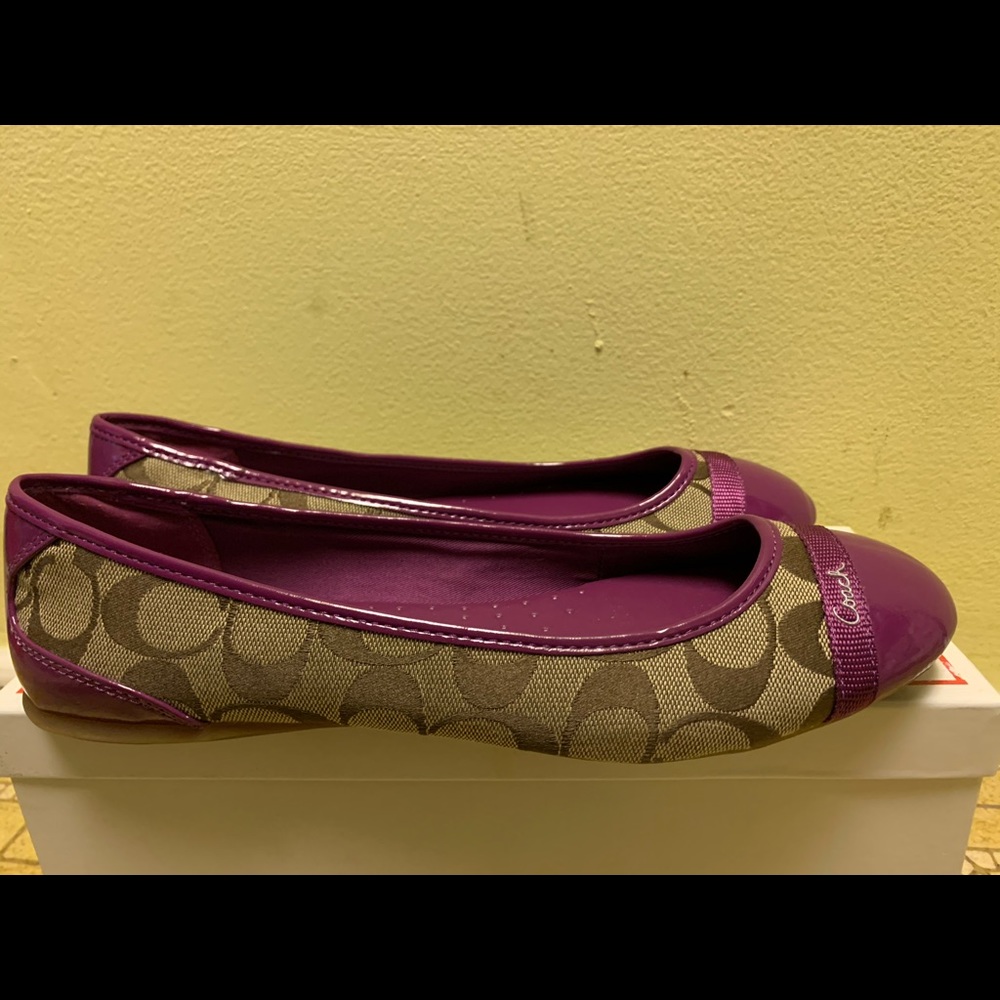 Coach Flats